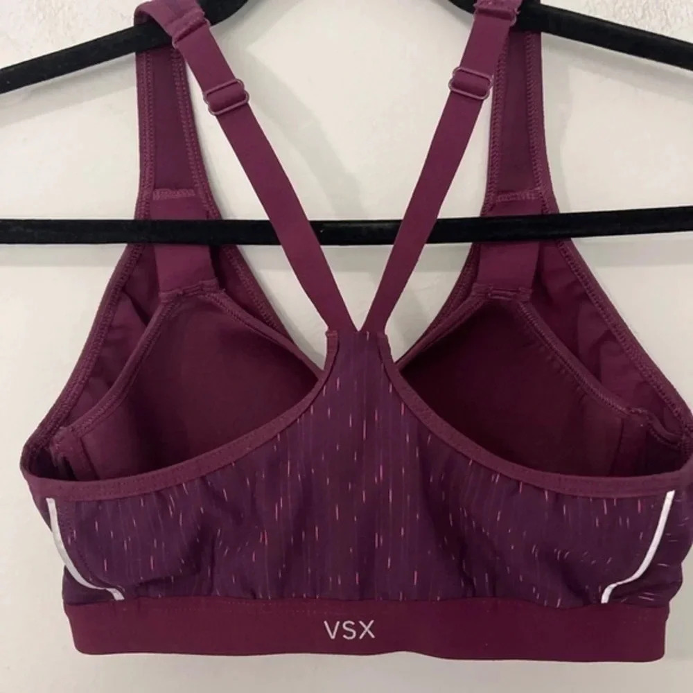 Victoria’s Secret VSX Sport Bra 34B Purple Front Closure Zip Underwire Racerback - Picture 2 of 15